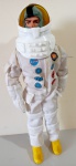 Kenner - Boneco Apollo 13 Astronauta da década de 90, manufatura Kenner, medindo 30 cm de altura, acompanha alguns acessórios conforme fotos.