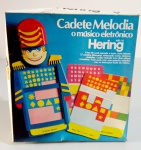 Cadete Melodia Da Hering na caixa. Não foram realizados testes por falta da bateria.