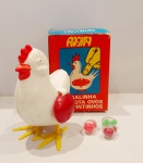 Promocional - Rara Galinha da fabricante Rosita na cor Branca e vermelha aprx. 12cm de altura, brinquedo em ótimo estado de conservação na caixa também em ótimo estado.