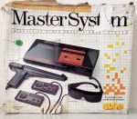 Sega Master System 1 Tec Toy Na Caixa. Aparelho na caixa, tudo original , fonte controle e cabos. Sem testes na tv.