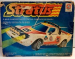 Carro Stratus da Estrela, anos 80 em muito bom estado de conservação, completo na caixa original, porém sem testes, caixa das pilhas sem oxidação.