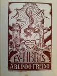 Biblioteca PREFEITO DO DISTRITO FERERAL (Rio de Janeiro) 1947 -1951. MARECHAL ANGELO MENDES DE MORAES ( 1896 - 1990)  e   coleção de ALBERTO LIMA  (1898 - 1971) RARO 1 EX - LIBRIS , pertence a uma das maiores e mais importantes coleções de EX- LIBRIS do Brasil, foi usado  na 1 Exposição Municipal de Ex - Libris do Distrito Federal ( Rio de Janeiro)  em 1949. pertenceu a coleção pessoal do grande ALBERTO LIMA, e foi  reunida, catalogada  e presenteada especialmente ao Prefeito do Então Distrito Federal,  OPORTUNIDADE ÚNICA de ter parte dessa coleção histórica.