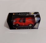 Miniatura de metal Ferrari  1967 330 P4, Collezione Classico da Shell, exemplar ainda lacrado na base, caixa aberta somente para conferencia e fotos.