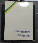 BRASIL - ALBUM DE MOEDAS BRASILEIRAS TODAS FLOR DE CUNHO DO PERÍODO DE 1967 A 1978 - EM VIGOR O CRUZEIRO - MOEDAS DE 1,2,5,10,20,50 CENTAVOS E 1 CRUZEIRO, METAIS COMO NIQUEL, CUPRO-NIQUEL E AÇO INOXIDÁVEL, INCLUSIVE AS MOEDAS FAO DA ÉPOCA.