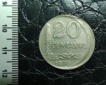BRASIL - MOEDA DE 20 CENTAVOS 1970 - COM BONÉ (DEFEITO NA CUNHAGEM) ESTADO MBC
