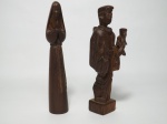 Arte Sacra - Duas esculturas de madeira, sendo que 1 representa Santo Antônio com o menino e a outra Nossa Senhora. Alt. 20cm.