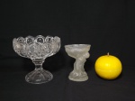 Três itens de modelos, tamanhos e materiais diferentes, 1 escultura em cerâmica no formato de melão; 1 floreiro de vidro satiné representando querubim e 1 fruteira de cristal trabalhado. (A fruteira apresenta trincado).
