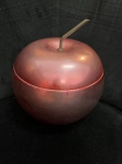 Balde de gelo em formato icônico de Maçã da década de 1960 Rosa em  interna com Selo. Medidas: Altur