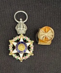 Medalha Imperial Ordem das Rosas Grau Cavaleiro em Ouro c/ Esmalte, Coroa e Argola em Prata - 5,5x2,