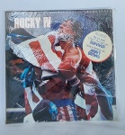 LP - Conservado e original disco de vinil - ROCKY IV - Trilha sonora do filme - Ano: 1982 -  EPIC - Medida:  31 cm x 31 cm.