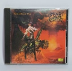 CD - Conservado e original COMPAC DISC - OZZY OSBOURNE - THE ULTIMATE SIN - Ano: 1986 - CBS - Acompanha encarte. Medida: 14 cm x 12 cm x 1 cm.