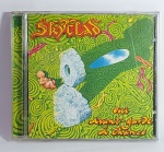 CD - Conservado e original COMPACT DISC - SKYCLAD - ONI AVANT-GARDE Á CHANCE -  - Ano: 1996 - Acompanha encarte. Medida: 14 cm x 12 cm x 1 cm.