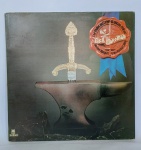 LP - Conservado, lindo e original disco de vinil - RICK WAKEMAN   The Myths And Legends Of King Arthur And The Knights Of The Round - Ano: 1975 - ESTEREO - A e M RECORDS - Acompanha encarte - Medida: 31 cm x 31 cm.