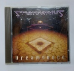 CD - Conservado e original COMPACT DISC - STRATOVARIUS - DREAMSPACE - Ano: 1994 - MADE IN GERMANY - CBS - Acompanha encarte. Medida: 14 cm x 12 cm x 1 cm.