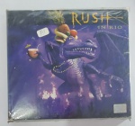 CD - Conservado e original COMPACT DISC - RUSH - RUSH IN RIO - Ano: 2003 - 3 CD - CD LACRADO - CBS. Medida: 14 cm x 12 cm x 1 cm.