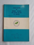 Antigo Livro Maçonaria - Constituição do Grande Oriente do Estado do Rio de Janeiro (Federado Ao Grande Oriente Do Brasil) - 1ª Edição 1981 - Edições GOERJ -  Assinado e carimbado com  - Possui 32 páginas com algumas anotações - Brochura - Medida: 23 x 16 cm.