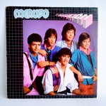 Disco de Vinil Original - LP - MENUDO - Evolucion - 1985 - Possui encarte - Conforme fotos - Medida: 31 x 31 cm.