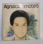 Antigo e Original Disco de Vinil - LP - AGNALDO TIMÓTEO - Sucessos de Ouro - 1970 - Possui arranhões superficiais - Capa descolada - Conforme fotos - Medida: 31 x 31 cm.