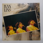 Antigo e Original Disco de Vinil - LP - IVAN LINS - 20 Anos - 1991 - Possui encarte - Conforme fotos - Medida: 31 x 31 cm.