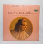 Antigo e Original Disco de Vinil de Acervo - LP - TERESA STICH = RANDALL soprano - HANDEL/MOZART/SCHUBERT - Saar Chamber Orchestra / Karl Ristenpart, cond.  -  Disco em ótimo estado - Conforme fotos - ACERVO do violinista, cantor e compositor Jararaca (José Luiz Calazans) e de seu filho Luiz Calazans -Medida: 31 x 31 cm.