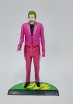 MATTEL - Boneco conservado e original de coleção - Action Figure de Cesar Romero como - CORINGA -  Na Série Clássica do Batman de TV de 1966.-  PVC - Articulado - Ano: 2013 - Medida: 17 cm de altura x 10 cm x 6,5 cm de base.