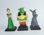 Lindo lote de 3 peças em resina - SHREK - PRINCESA FIONA - BURRO - Medida maior: 14 cm de altura x 7 cm x 6 cm.