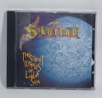 CD - Conservado e original COMPACT DISC - SKYCLAD - THE SILENT WHALES OF LUNAR SEA - Ano: 1995 - CBS - Acompanha encarte. Medida: 14 cm x 12 cm x 1 cm.