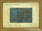 Vera Bocayuva Mindlin (1920 - 1985) - Gravura tiragem 2/105 - `Sem Título` de borboletas em fundo azul. Med.: 11x16,5cm e com moldura em madeira com proteção de vidro 26x31,5cm.