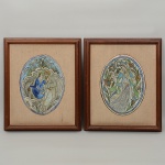 <b>"Pendant" de placas</b> em cerâmica policromada com divindades Indus. Med. 36 x 27 cm