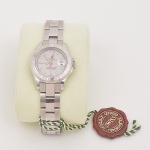 <b>Relógio de pulso, marca ROLEX</b>, modelo Yacht Master 169622, em aço e platina. Movimento automático, vidro em safira e mostrador na cor prata. Acompanha caixa, certificado e nota fiscal.