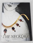 The Necklace: From Antiquity to the Present Capa dura - 2 junho 1997. Edição Inglês  por Amanda Triossi (Autor), Daniela Mascetti (Autor). Ilustrado. 224 páginas. 1 pagina recortada. 