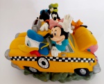 Cofre Mickey Minnie E A Turma Taxi Nyc. Em bom estado de conservação