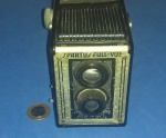Maquina fotografica , histórica, made in USA, Spartus Chigaco . Não foi testada.para colecionismo