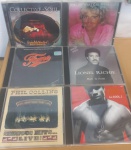 LOTE COM 6 CDs: PHIL COLINS, ROD STEAWART E OUTROS ,  CDs EM BOM ESTADO ** SINAIS DE USO E TEMPO NA CAPA, MAS NADA GRITANTE