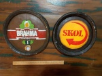 LOTE COM 02 PLACAS DE GESSO BRAHMA E SKOL PROMOCIONAL