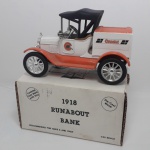 ERTL Caminhão FORD Runabout 1918, Coastal, cofre com chave, embalagem original, escala 1/25