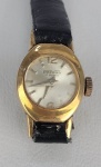 Relógio de pulso feminino DATZ WARD - 17 rubis - mecânico. Caixa em ouro. Medida da caixa 15 mm (menor que uma unha). Pulseira em couro medindo 21 cm. Funcionando, porém sem garantia futura.