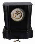 Charles Pickard & AD Punant - Paris. Majestoso relógio francês para cima de lareira em mármore negro