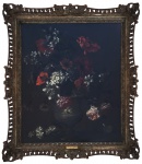 CIRCULO DE JAN VAN THIELES  NATUREZA SILENCIOSA  OLEO SOBRE CANVAS. LINDO FLOREIRO COM EXUBERANTES FLORES DECORADO COM CENAS DE ANTIGUIDADE CLÁSSICA.. MAGNIFICAMENTE EMOLDURADO. APRESENTA NA RESERVA DO FLOREIRO, CENA BÍBLICA EM QUE A RAINHA ESTHER E MARDOQUEU INTERCEDEM PELAS VIDAS DOS JUDEUS AO REI ASSUERO. A CARACTERISTICA DE ALIAR A REPRESENTAÇÃO DE CENAS  BÍBLICAS JUNTO A LUXURIANTES REPRESENTAÇÕES FLORAIS  É MARCANTE NA OBRA DE JAN VAN THIELES. VIDE REPRESENTAÇÃO DA OBRA A Stone Cartouche with the Virgin and Child, Encircled by a Guirland of Flowers"  em : https://kuadros.com/pt-br/products/um-cartucho-de-pedra-com-a-virgem-e-a-crianca-cercada-por-uma-guirlanda-de-flores. NESSA OBRA É APRESENTADA A MESMA TEMATICA BÍBLICA CENTRALIZADA DESTA VEZ NO BOJO DO FLOREIRO, SOB A MESMA COR SÉPIA QUE  É CARACTERÍSTICA DA PALHETA DE THIELES NA REPRESENTAÇÃO SACRA.  NO FUNDO DO CHASSI INCRIÇÕES MUITO ANTIGAS SOBRE A OBRA. HOLANDA, SEC. XVII, 93 X 80 CM (CONSIDERANDO-SE O TAMANHO DA MOLDURA) SEM CONTAR A MOLDURA TEM 74 X 62 CMNOTA: O século XVII representou o triunfo das obras ditas Natureza Morta. Na verdade a expressão "natureza-morta" só surgiu a partir da natureza-morta francesa, que aparece em 1750 (na obra Lettre sur la peinture de um amador de Baillet de Saint Julien). Até aquele momento, o gênero pictórico em questão era indicado com um termo que significa "natureza silenciosa. Essa expressão indicava o caráter "imóvel" do sujeito representado, em oposição à representação da figura humana, que tinha que ser apreendida na mutabilidade da expressão. Uma Cartela de Pedra com a Virgem e o Menino, Circundada por uma Guirlanda de Flores" é uma pintura fascinante criada pelo artista flamengo Jan Philip Van Thielen. Esta obra-prima do século XVII destaca-se pelo seu estilo artístico barroco e pela sua composição única. O estilo artístico de Van Thielen é caracterizado por sua atenção meticulosa aos detalhes e sua capacidade de criar um senso de realismo em suas obras. Em "Uma Cartela de Pedra com a Virgem e o Menino", isso pode ser visto na representação da Virgem Maria e do Menino Jesus, bem como na elaborada guirlanda de flores que os envolve. Cada pétala e folha é pintada com precisão surpreendente, demonstrando a proeza técnica do artista.A composição da pintura é outro destaque. Van Thielen coloca a Virgem com o Menino no centro da obra, rodeada por uma cartela de pedra decorativa. Esta cartela serve como um quadro simbólico, enfatizando a importância da cena sagrada. A guirlanda de flores que envolve a cartela acrescenta um toque de beleza e delicadeza à pintura, criando um interessante contraste entre o divino e o terreno. Quanto à cor, Van Thielen usa uma paleta rica e vibrante nesta pintura. Os tons quentes de vermelho, amarelo e verde das flores contrastam com o fundo escuro, criando uma sensação de leveza e vitalidade. Essas cores também simbolizam a vida e a fertilidade, reforçando o tema da maternidade divina retratado na obra. A história de "Um Cartucho de Pedra com a Virgem e o Menino, Circundado por uma Guirlanda de Flores" é menos conhecida, mas igualmente interessante. Esta pintura foi criada durante o período da Contra-Reforma na Holanda, quando a Igreja Católica procurava reafirmar sua influência e combater a crescente popularidade do protestantismo. As representações da Virgem Maria e do Menino Jesus eram uma forma eficaz de transmitir mensagens religiosas e emocionais aos fiéis católicos, e esta pintura em particular serviu a esse propósito. Em resumo, "A Stone Cartouche with the Virgin and Child, Encircled by a Guirland of Flowers" é uma pintura notável que combina o domínio técnico de Jan Philip Van Thielen com um poderoso tema religioso. Seu estilo artístico barroco, sua composição única, sua paleta de cores vibrantes e seu contexto histórico fazem desta obra uma joia da arte flamenga do século XVII.