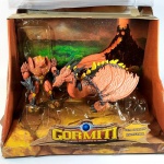 BRINQUEDO - BONECO da Franquia Italiana de TV `GORMITI - O regresso dos senhores da natureza` - Guerreiro com seu Guardião com golpes especiais. Na embalagem original. Apresenta amassados no plástico transparente que reveste a embalagem. A embalagem mede aprox. 35 x 22 x 26 centímetros.