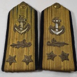 MILITARIA R66 - PAR DE DRAGONAS / PLATINAS - de OFICIAL DA MARINHA BRASILEIRA -  duas estrelas.