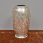 WMF - Ikora, vaso em metal alemão circa, altura com ligeiro amassado na borda, 24 cm.