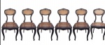 Lote de 6 cadeiras em madeira originais da confeitaria Colombo, sendo 5 com a palha em perfeito estado de conservação e uma cadeira com assento necessitando restauro.