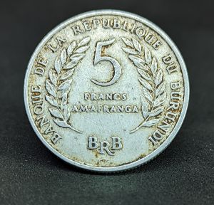 PAÍS DIFÍCIL - Burundi 5 francos, 1968 - Alumínio - 25mm - KM# 16
