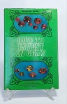 BENJAMIN ZUCKER - Lindo e conservado livro - HOW TO INVEST IN GEMS - COMO INVESTIR EM GEMAS - Ano: 1976 - Capa dura com sobre capa - IDIOMA: Inglês - 125 páginas - Um guia para leigos no mundo do conhecedor de rubis, safiras, esmeraldas, diamantes e outras pedras preciosas. Medida: 23,5 cm x 16 cm x 2 cm.