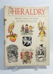 Lindo livro - HERALDRY - A Pictorial Archive For Artists e Designers - Arthur Charles Fox-Davies - Um arquivo pictórico para artistas e designers - Ano: 1991 - 154 páginas com 1.047 ilustrações, incluindo 393 em cores, selecionadas e organizadas por Carol Belanger Grafton. DOVER PUBLICATIONS, INC, NEW YORK. Possui Ex-Líbris. OBS: Na lombada possui desgaste e 2 pontos de mancha, que não afeta as páginas. Conforme fotos.  Medida: 31 cm x 23,5 cm x 2 cm.