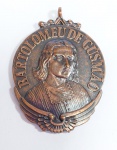 Força Aérea Brasileira - Linda medalha Bartolomeu de Gusmão - Comando da Aeronáutica - Metal com detalhes em alto relevo - Medida: 5 cm x 3,5 cm. O Padre Bartolomeu Lourenço de Gusmão tornou-se um dos precursores da aviação, devido ao seu trabalho no campo da aerostação. A medalha foi criada pelo Decreto n 68.886, de 06 de julho de 1971, sendo a distinção concedida aos militares e civis pelos destacados serviços prestados à FAB.