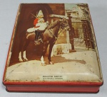 Antiga e Linda Lata vazia Litografada - RILEY BROTHERS - Mounted Sentry - Whitehall London - Made in England - Medida: 17 x 13,5 x 3,5 cm.
