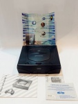 Console Sega Saturn, acompanha caixa original com berço de isopor, manual, garantia, está com o funcionamento perfeito. Tudo absolutamente em ordem, foi testado com vários cartuchos. Peça altamente colecionável.