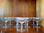 Jogo de 9 taças para Champagne em cristal medindo 11 cm de altura.